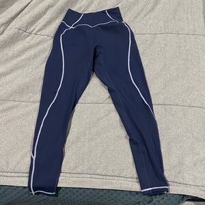 BuffBunny Navy Leggings with White Contrast Piping